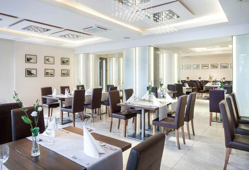 Różany Gaj   Destigo Hotels