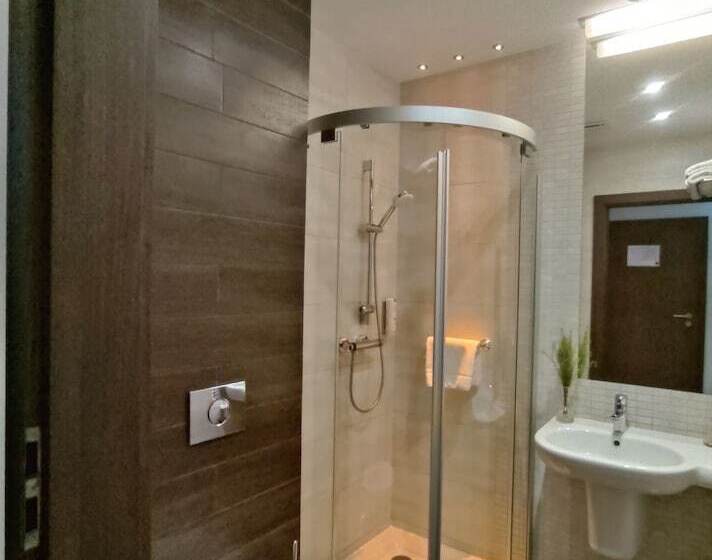 Różany Gaj   Destigo Hotels