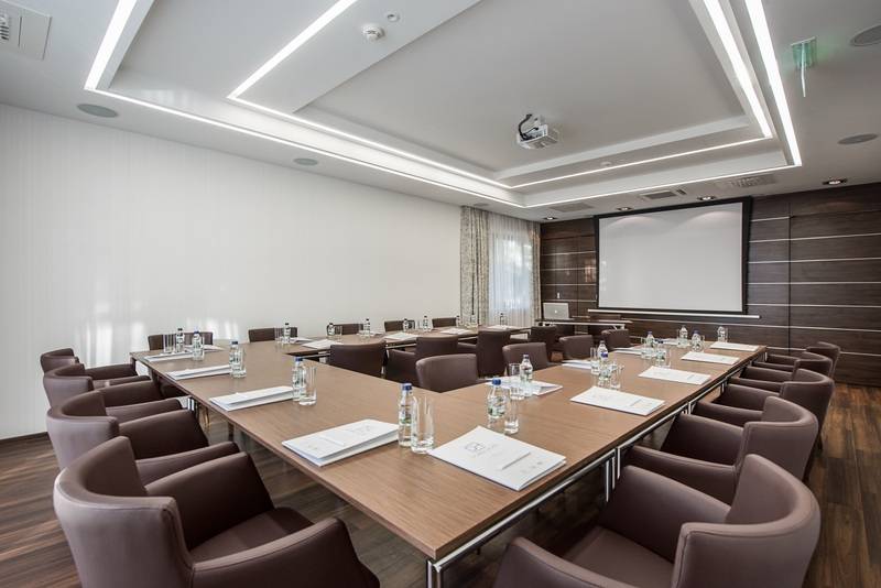 Różany Gaj   Destigo Hotels