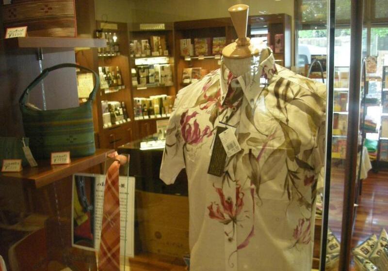 בית מלון כפרי Ryukyu Sun Royal