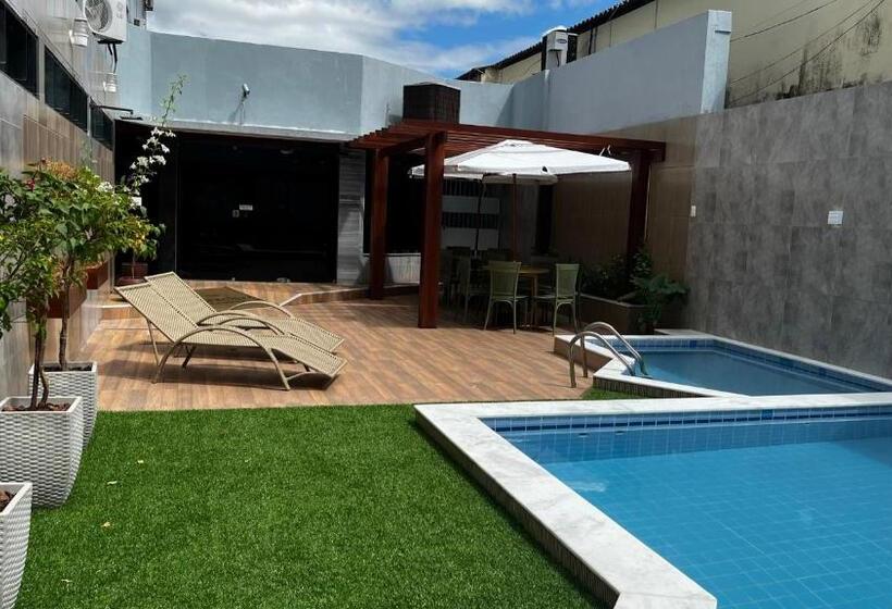 ホテル Sabino Palace