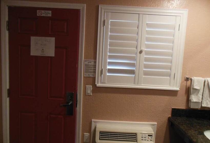 فندق Sealamp Inn