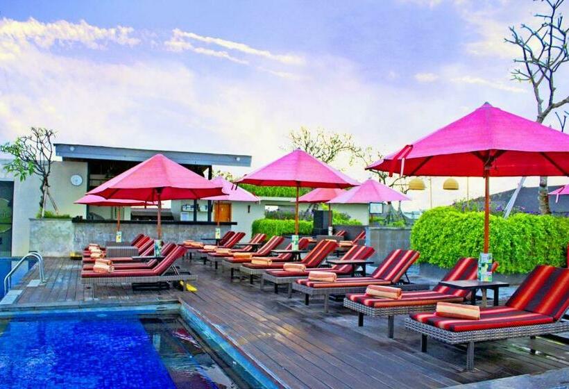هتل Sevn Legian