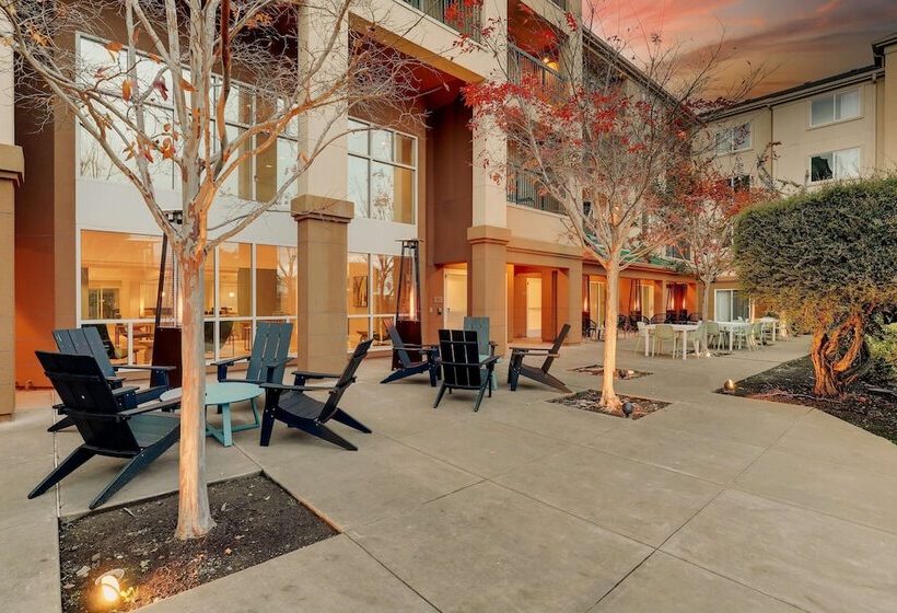 فندق Sonesta Select San Francisco Airport Oyster Point Waterfront