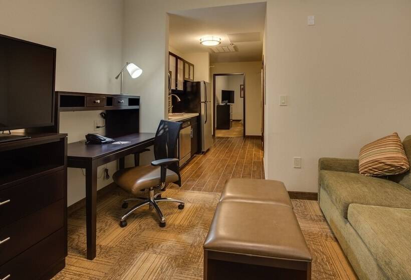فندق Staybridge Suites Atlanta Airport