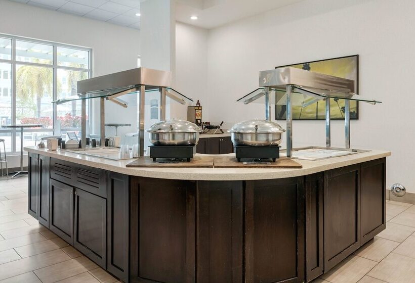 ホテル Staybridge Suites St. Petersburg Fl, An Ihg