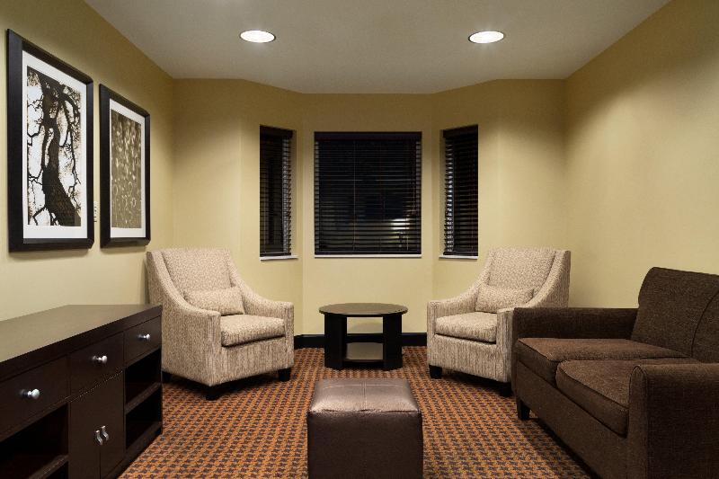 호텔 Staybridge Suites West Edmonton, An Ihg