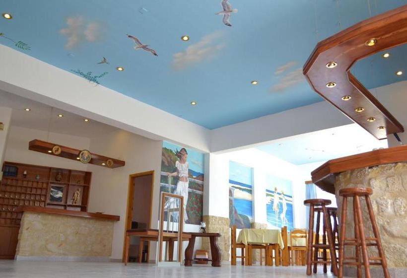 Отель Summer Breeze