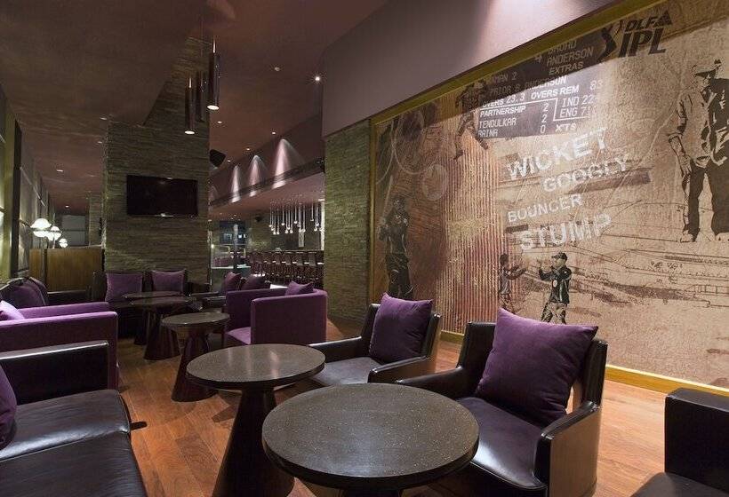 ホテル The Westin Chennai Velachery