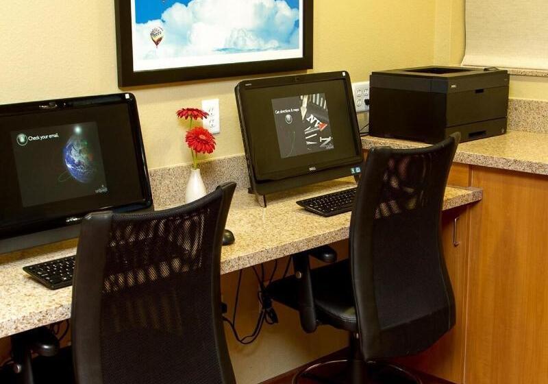 Отель Towneplace Suites By Marriott Albuquerque North