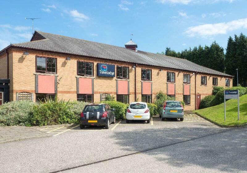 ホテル Travelodge Newcastle Airport