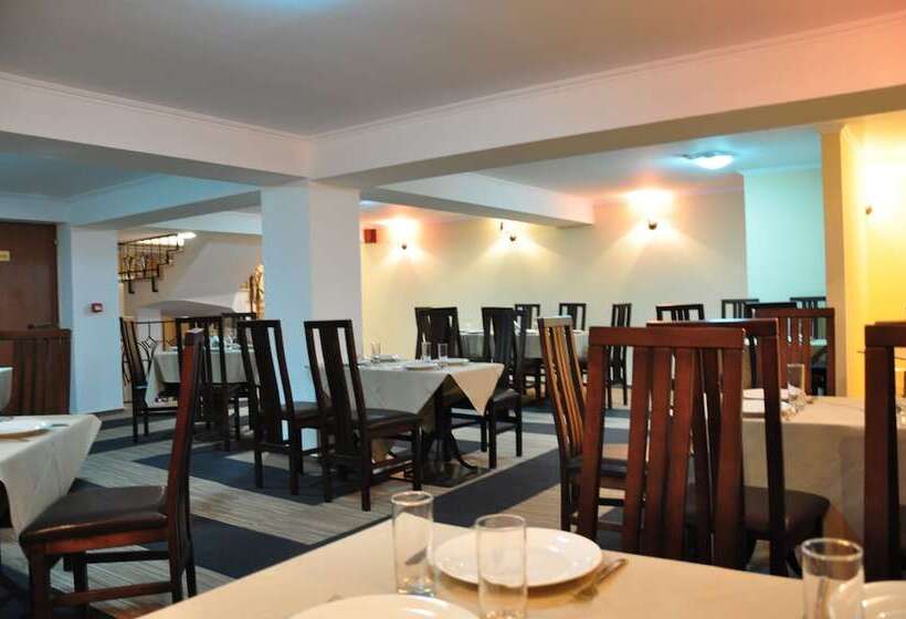 Отель Vigo Grand