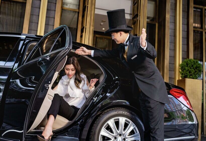 Отель Waldorf Astoria Beijing