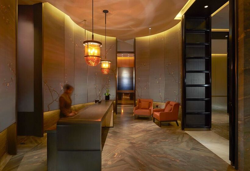 Отель Waldorf Astoria Beijing