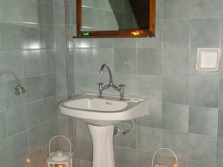 Maria Flora Apartments