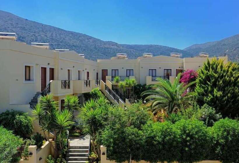 Maria Lambis Apartments