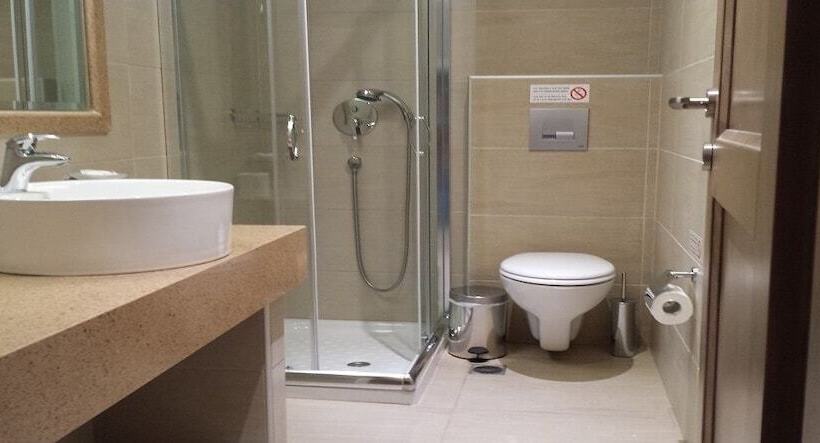 Maria Lambis Apartments