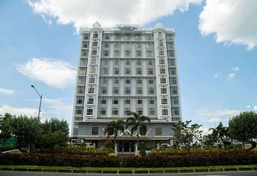 Microtel By Wyndham Mall Of Asia
