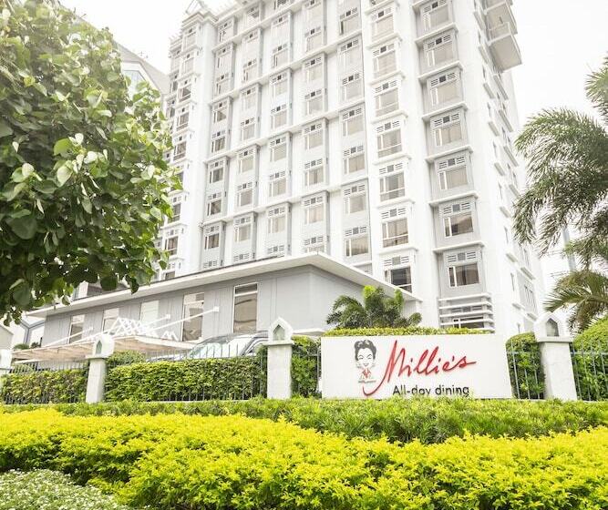 Microtel By Wyndham Mall Of Asia