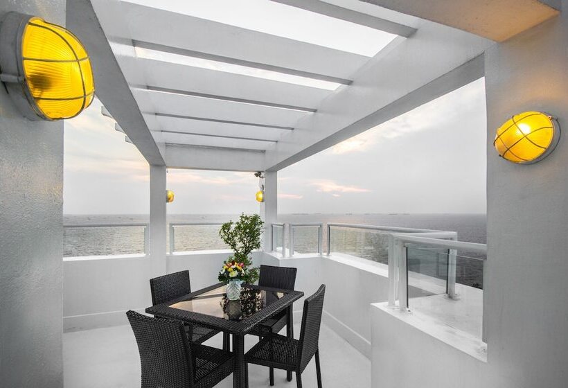 Microtel By Wyndham Mall Of Asia