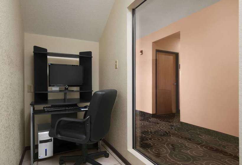 モーテル Days Inn By Wyndham Childress