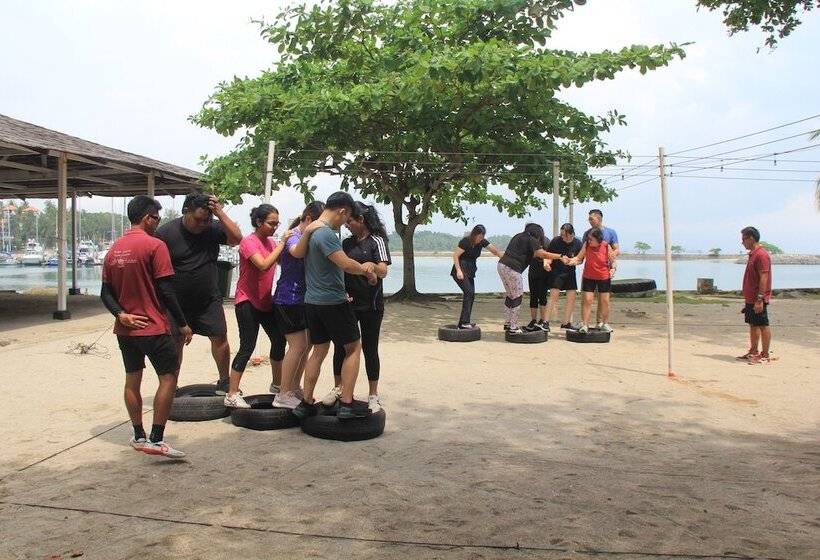 リゾートホテル Nongsa Point Marina