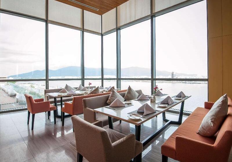 Novotel Danang Premier Han River