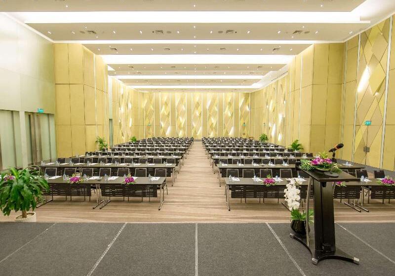 Novotel Danang Premier Han River