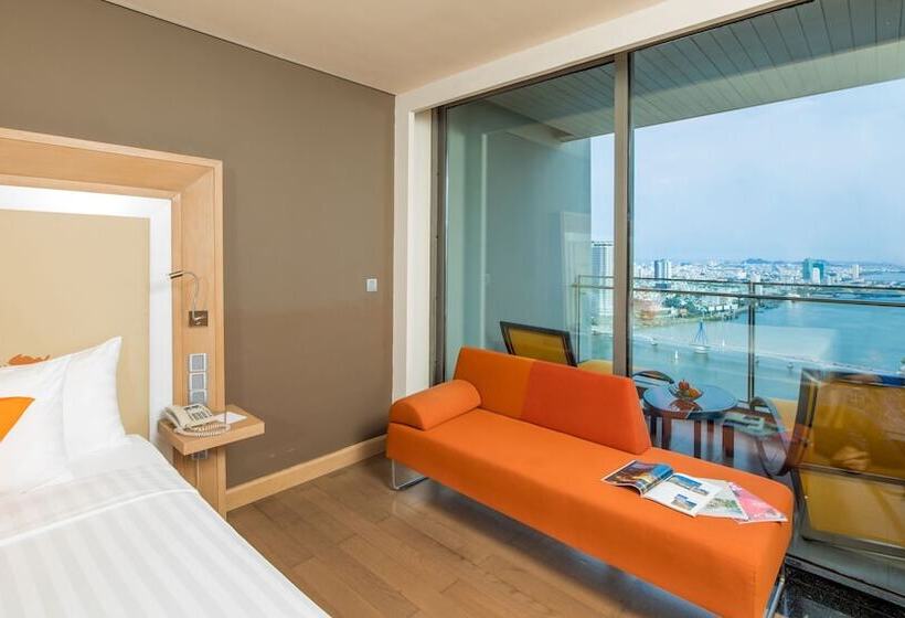 Novotel Danang Premier Han River