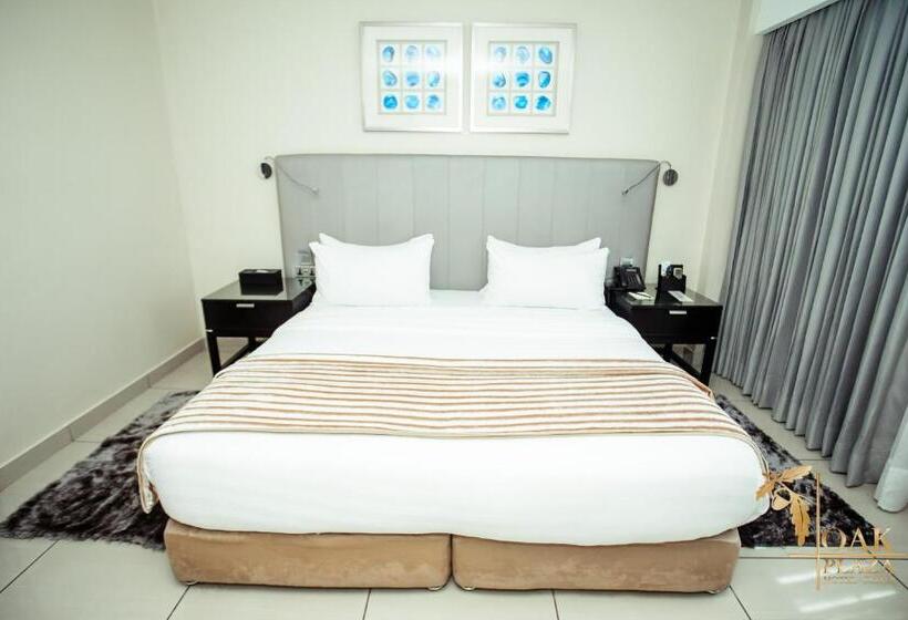 Oak Plaza Hotels East Airport