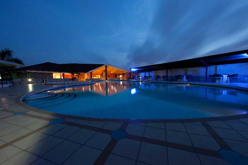 Oak Plaza Hotels East Airport