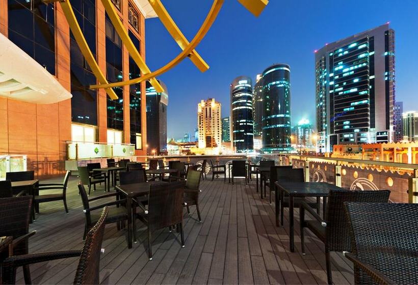 اقامتگاه Magnum Hotel & Suites West Bay