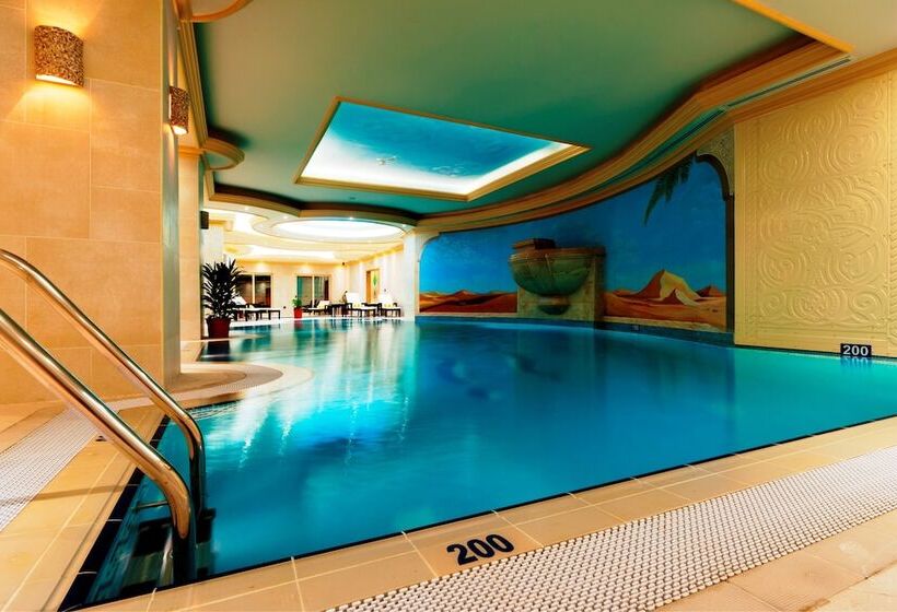 اقامتگاه Magnum Hotel & Suites West Bay