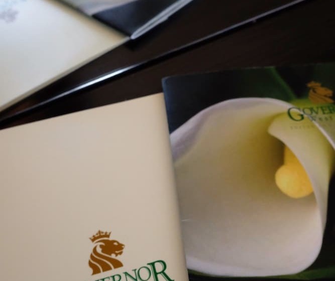 اقامتگاه Magnum Hotel & Suites West Bay