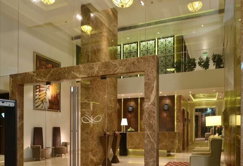 إقامة Residency Sarovar Portico