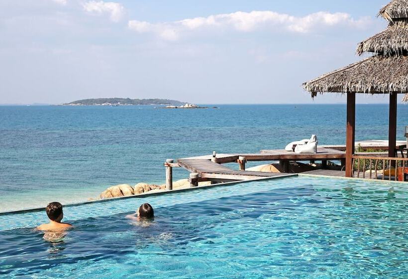 리조트 Koh Munnork Private Island