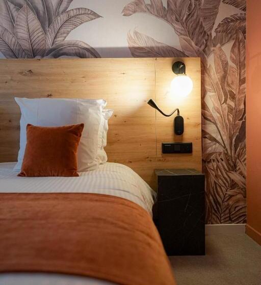 리조트 Quintessia