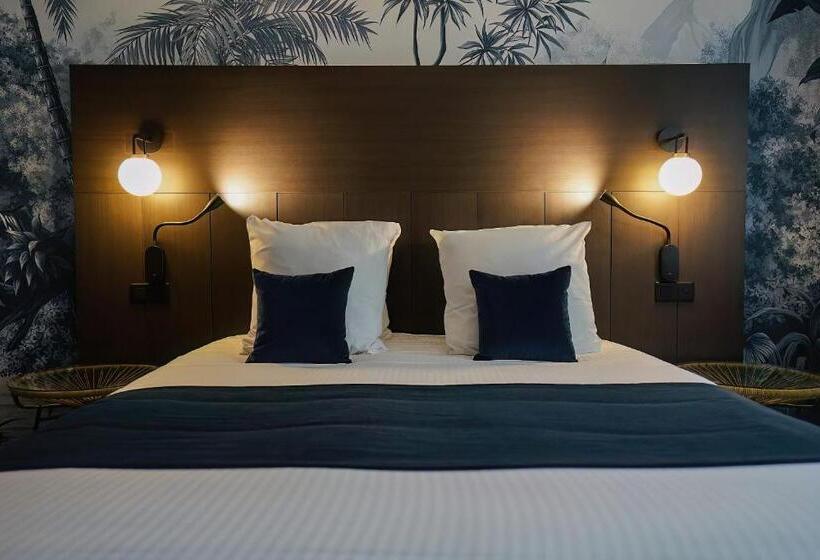 리조트 Quintessia