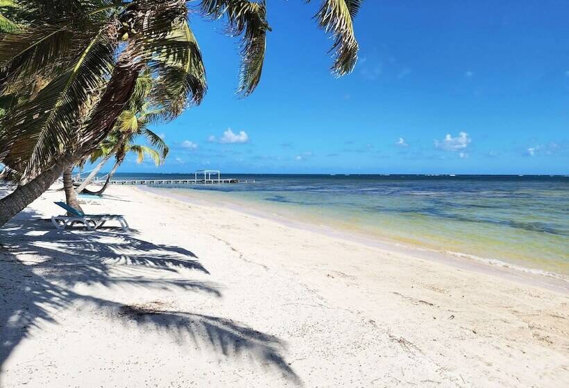 Sapphire Beach Resort