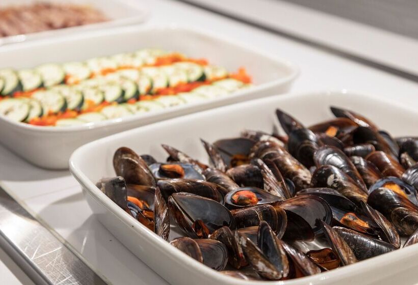 هتل Best Punta Dorada