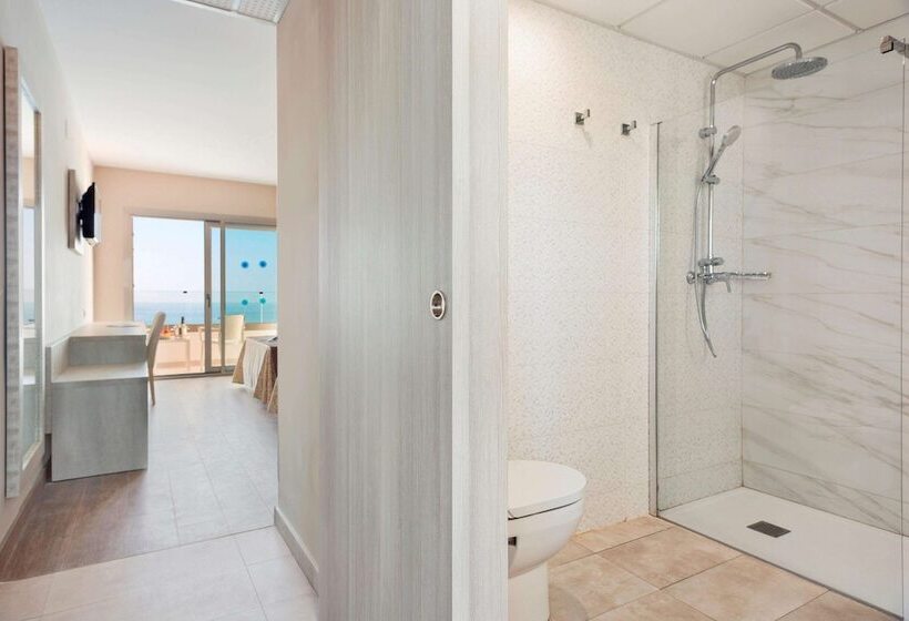 هتل Best Punta Dorada