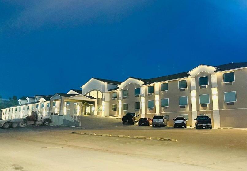 酒店 Fairbridge Inn & Suites Canadian