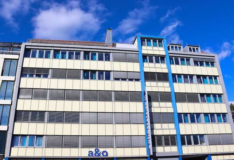 فندق صغير a&o München Laim