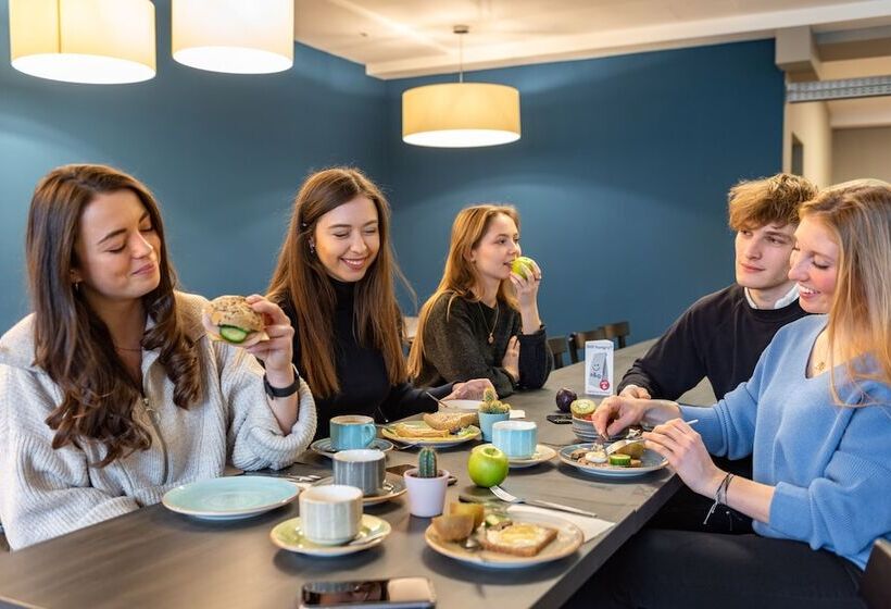 فندق صغير a&o München Laim