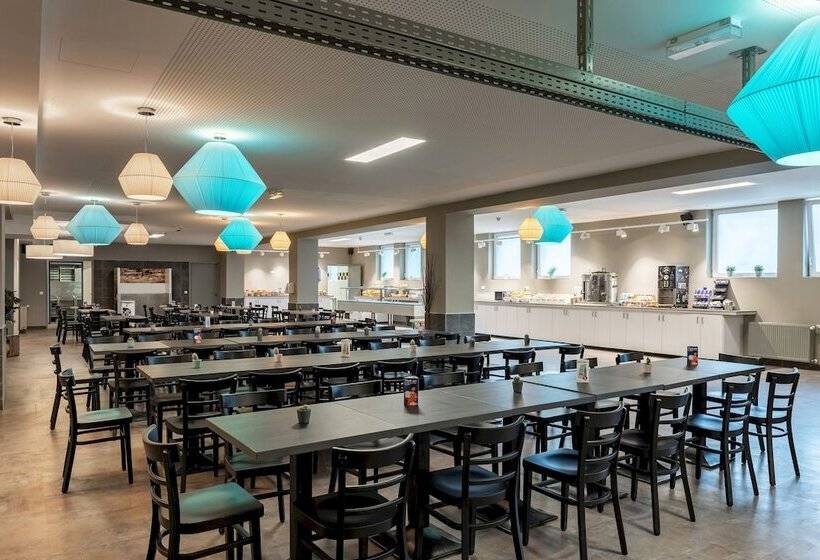 فندق صغير a&o München Laim