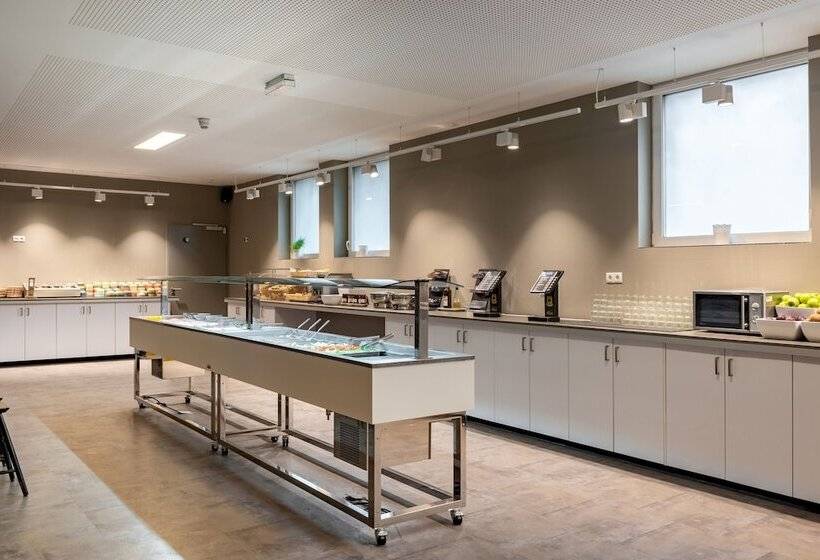 فندق صغير a&o München Laim