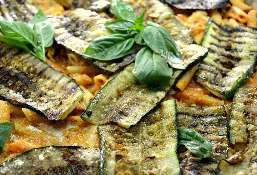 ユースホステル Enny Camere