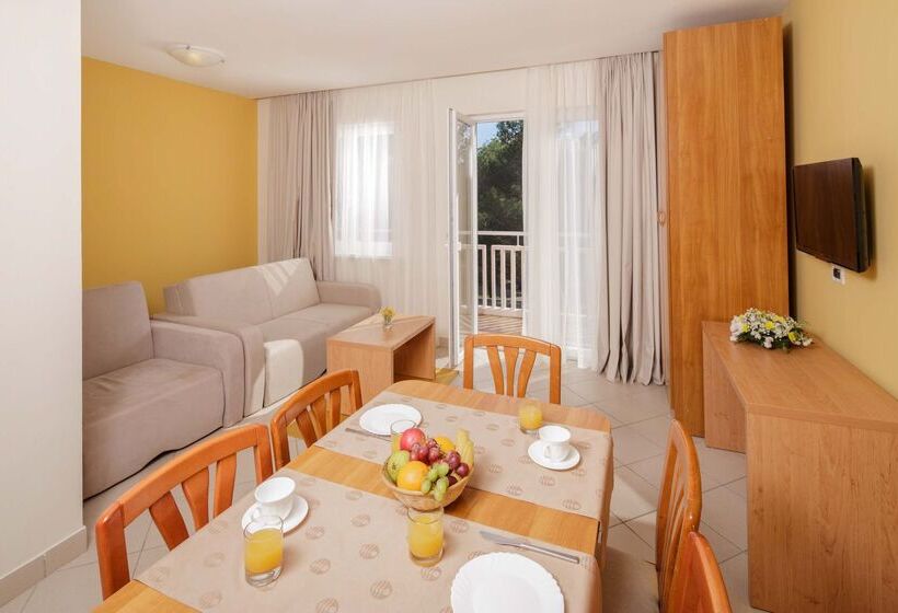 Apartments Katoro Plava Laguna