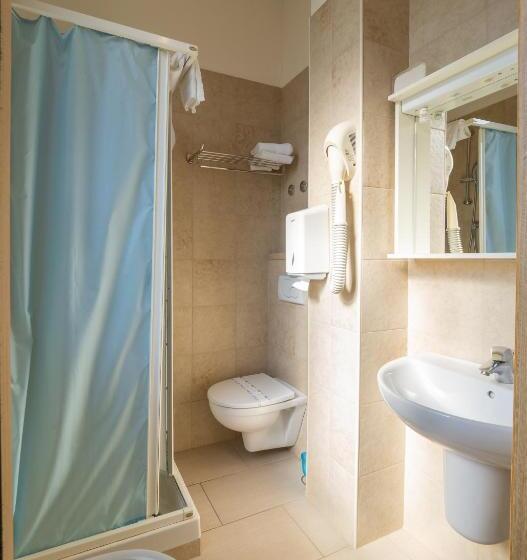 בית מלון כפרי Blurelda