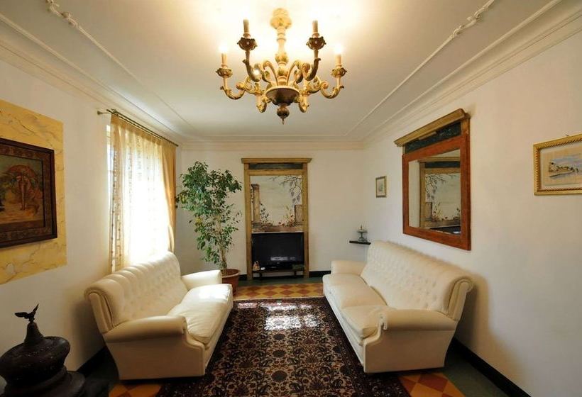 住宿加早餐  Villa Scuderi